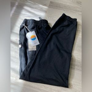 Vuori Boyfriend Joggers Brand New with Tag